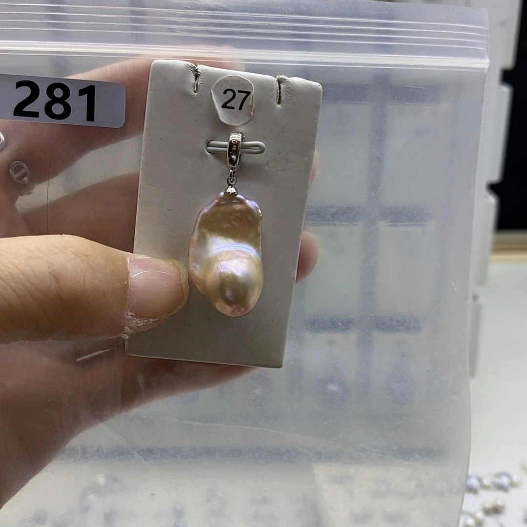 合金耳饰淡水珍珠