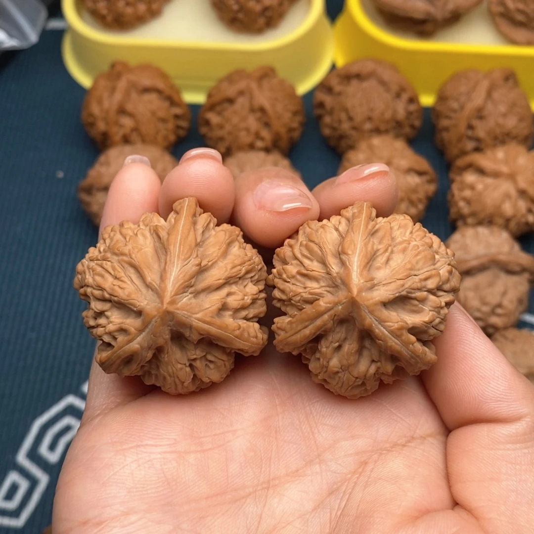 文玩核桃吊坠?****?玉龙37-38