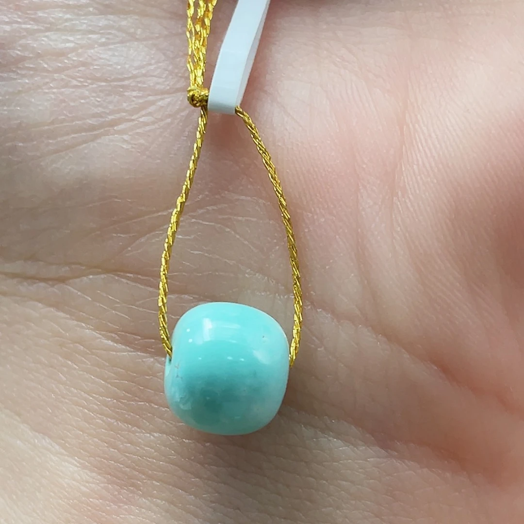 绿松石颈饰未镶嵌