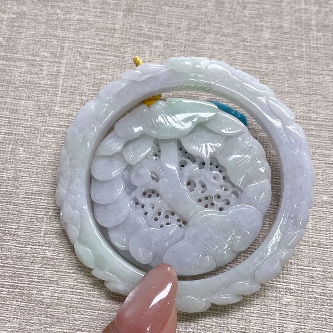 颈饰未镶嵌翡翠套镯57