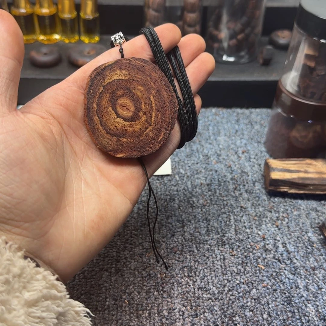 藤类03降真香随形牌子