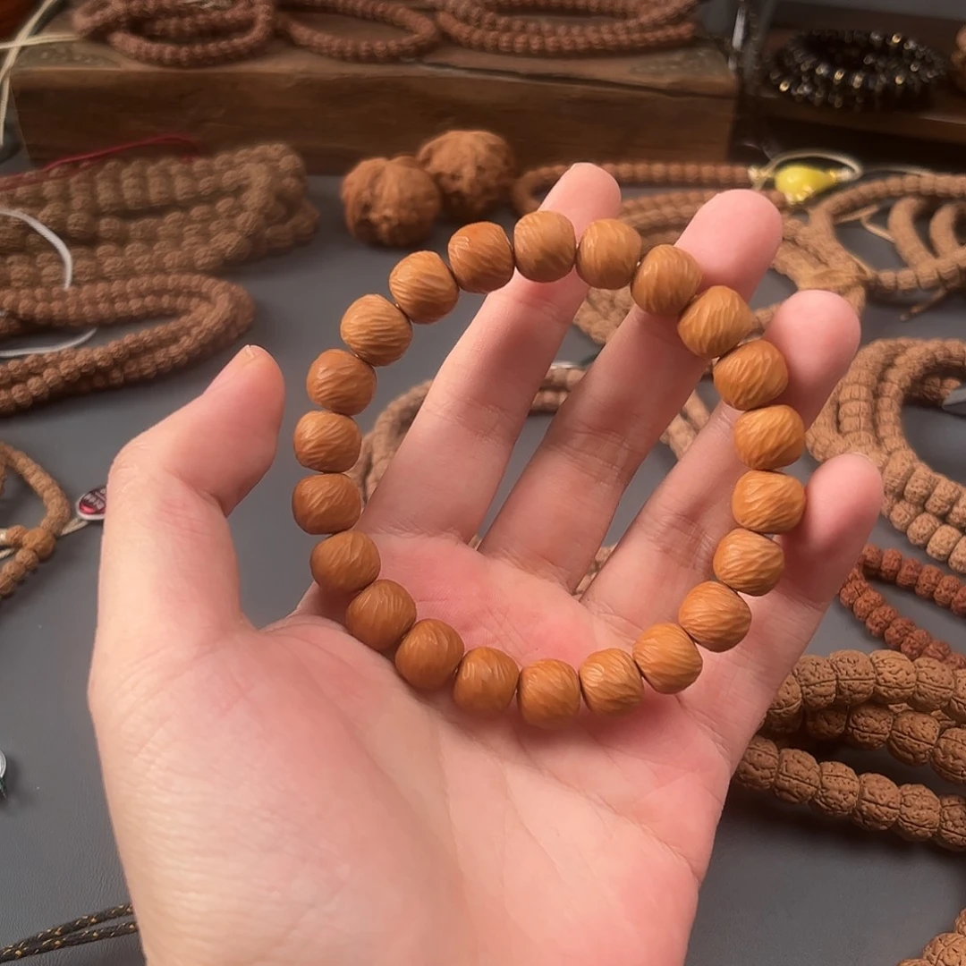 金刚菩提吊坠猴头手串