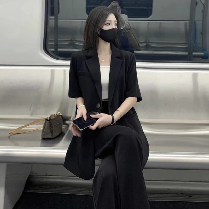 短袖韩版小西装外套女夏季新款宽松时尚气质休闲一粒扣西服薄款