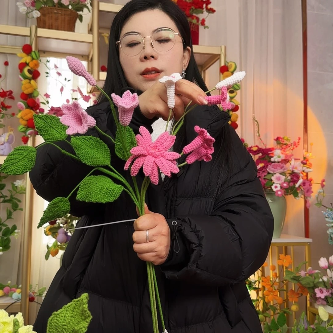 手工钩织设计花束