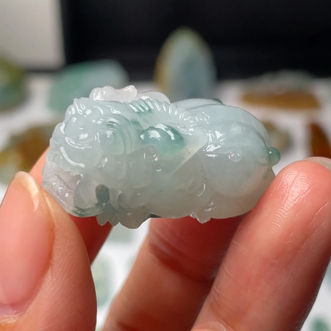 定制翡翠未镶嵌天然翡翠