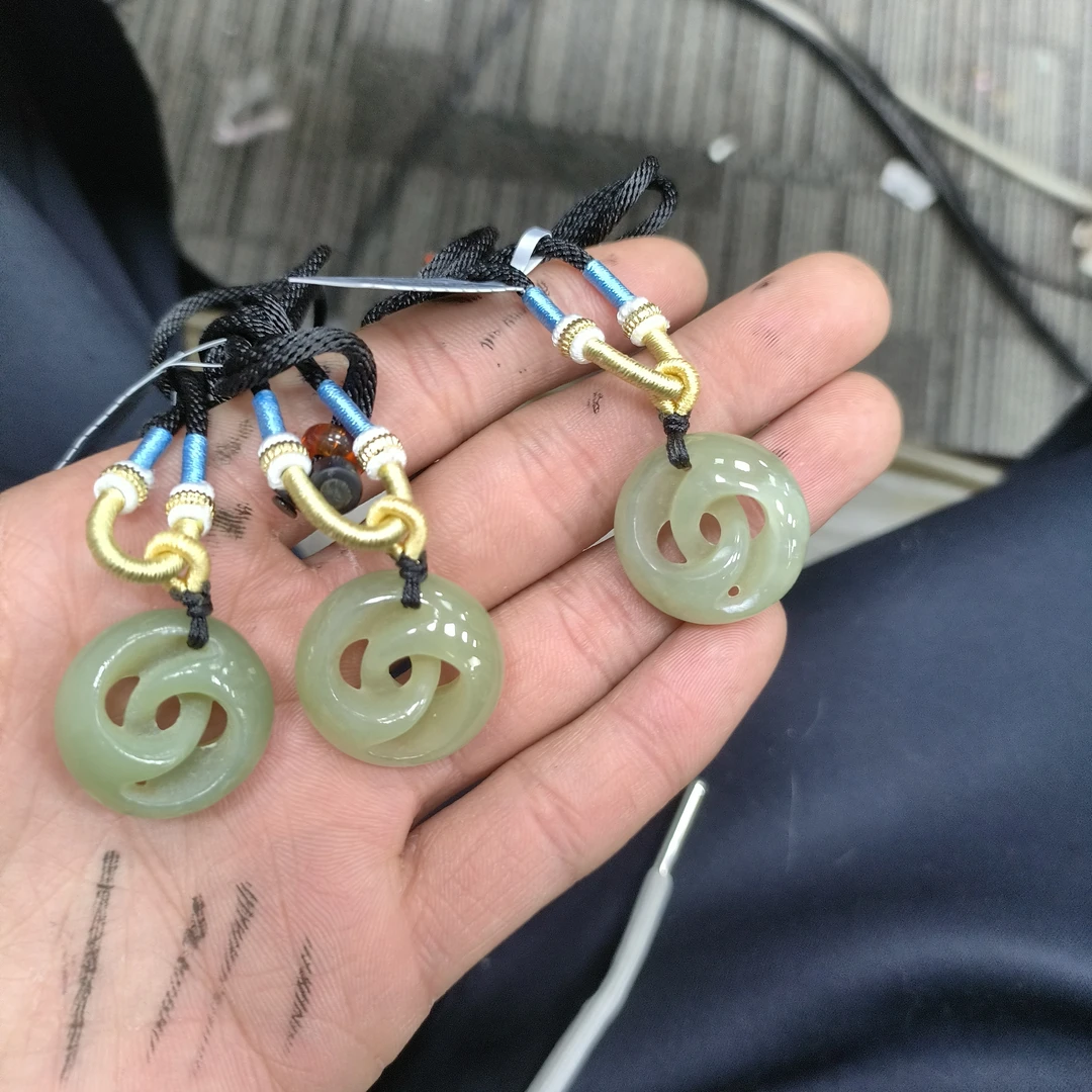 【书记甄选】天然和田玉吊坠 多样式发一件 sc2583