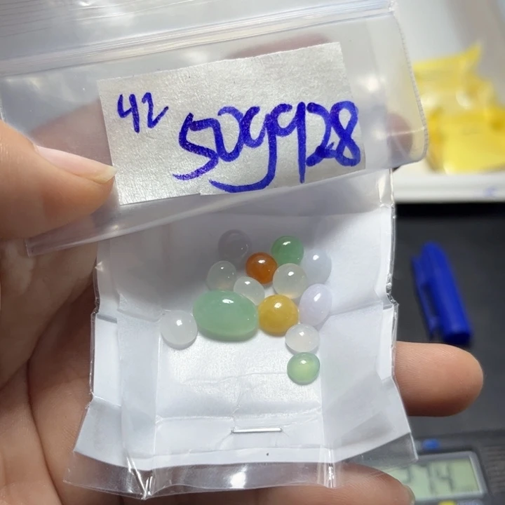 定制翡翠未镶嵌不退