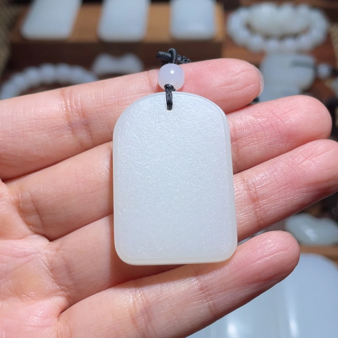 未镶嵌手链和田玉满皮