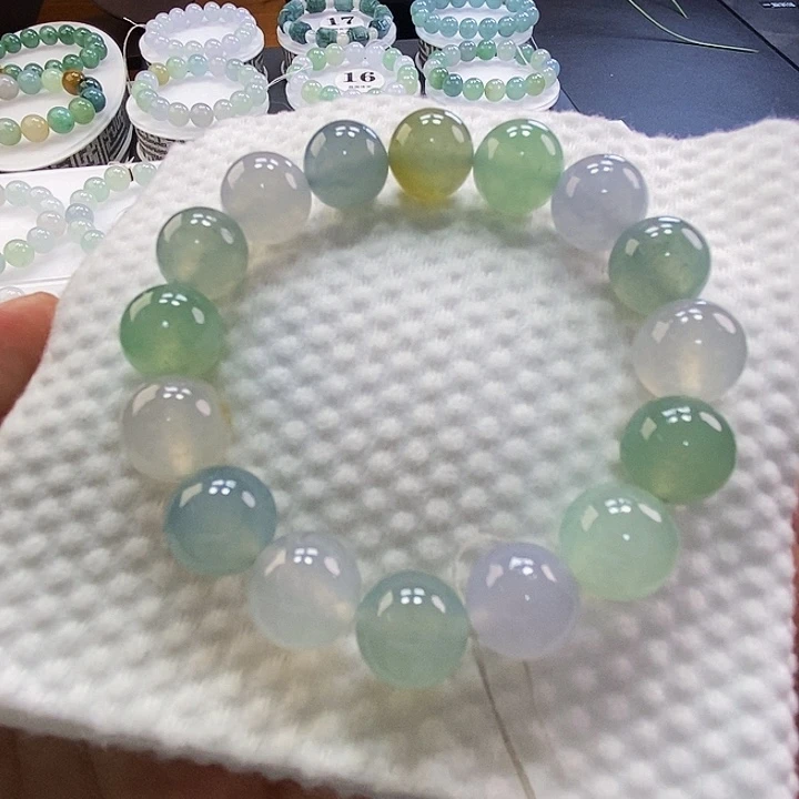 定制翡翠未镶嵌翡翠卡12