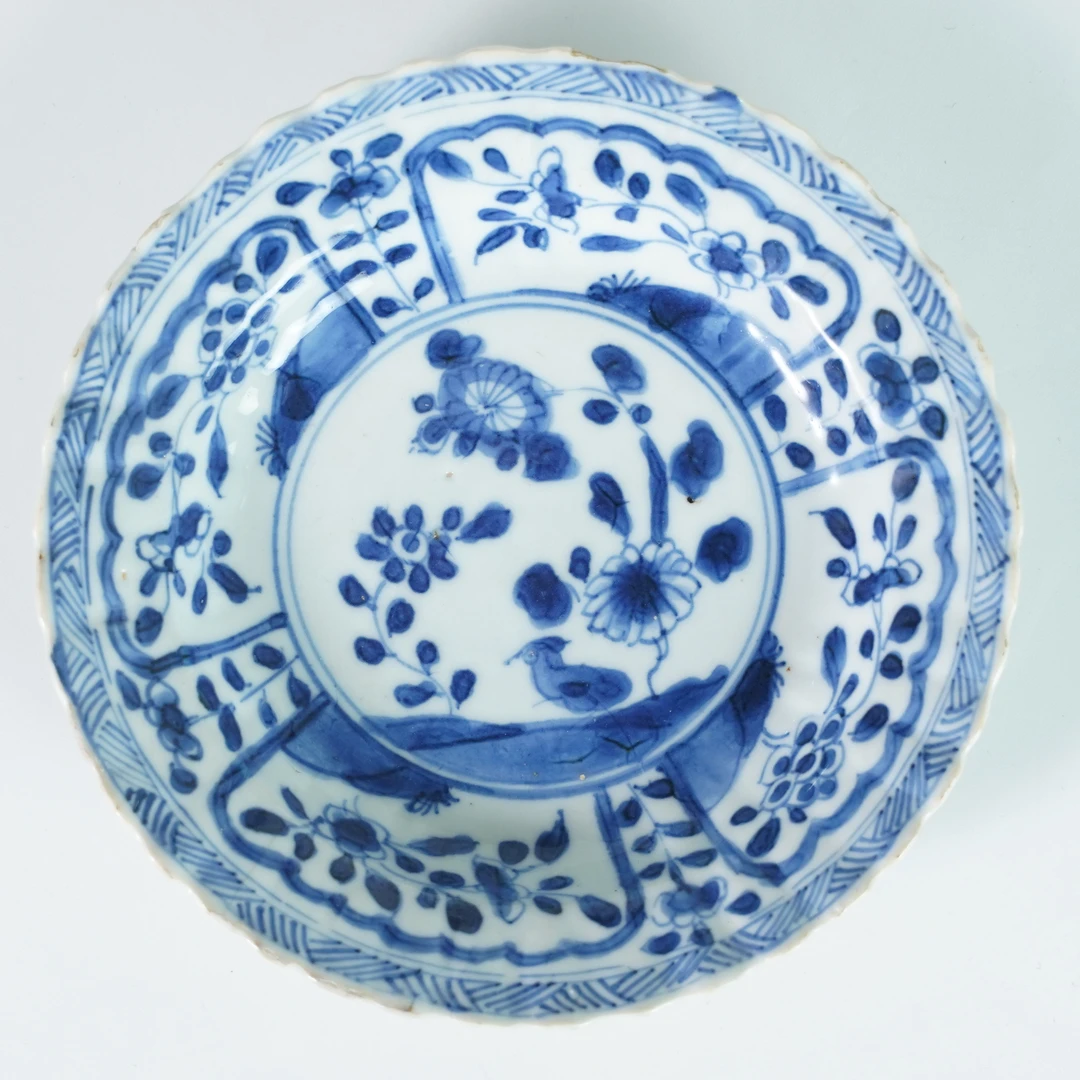 LABC251116092【十竹斋】清康熙折枝花卉青花花口盘