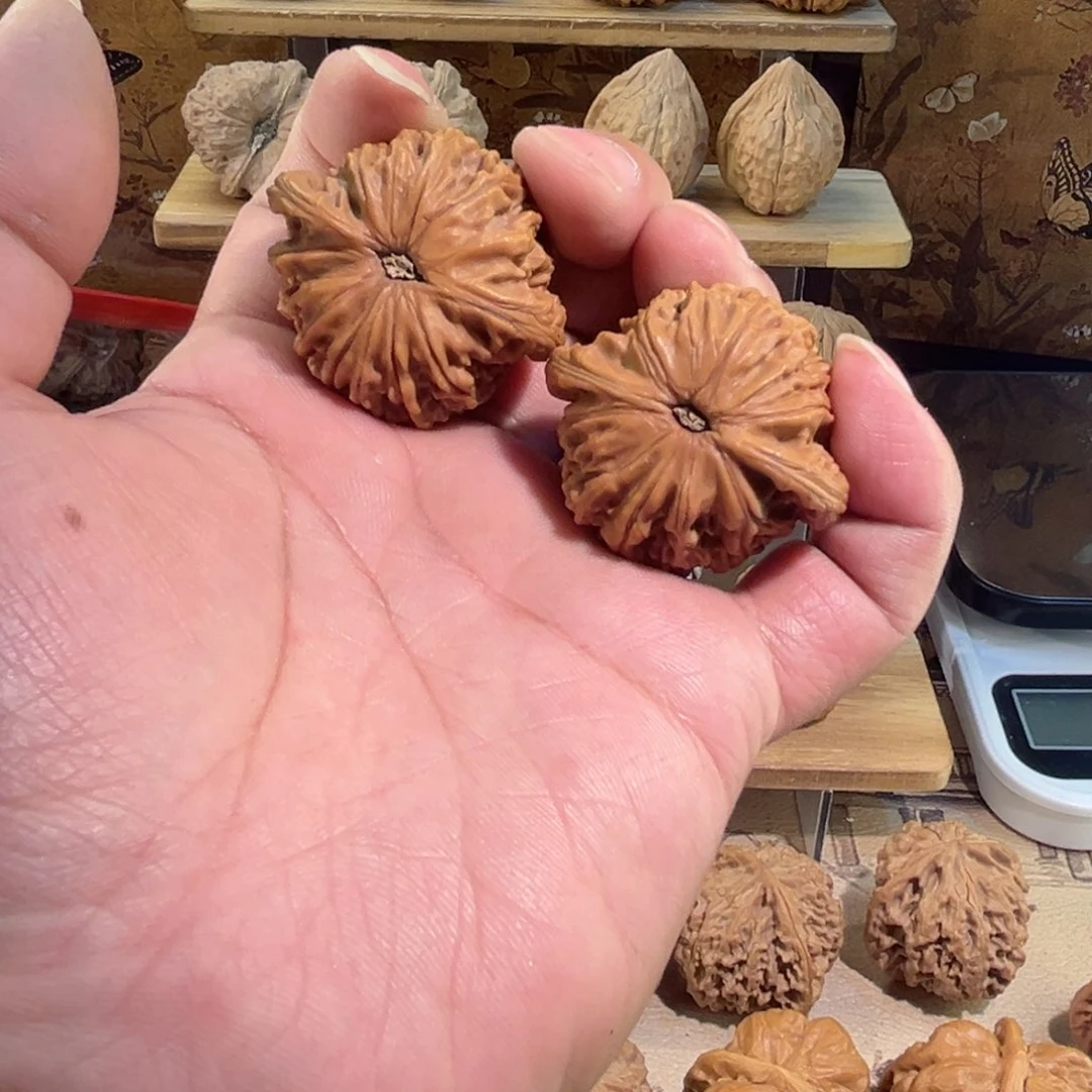 把件文玩核桃小***?