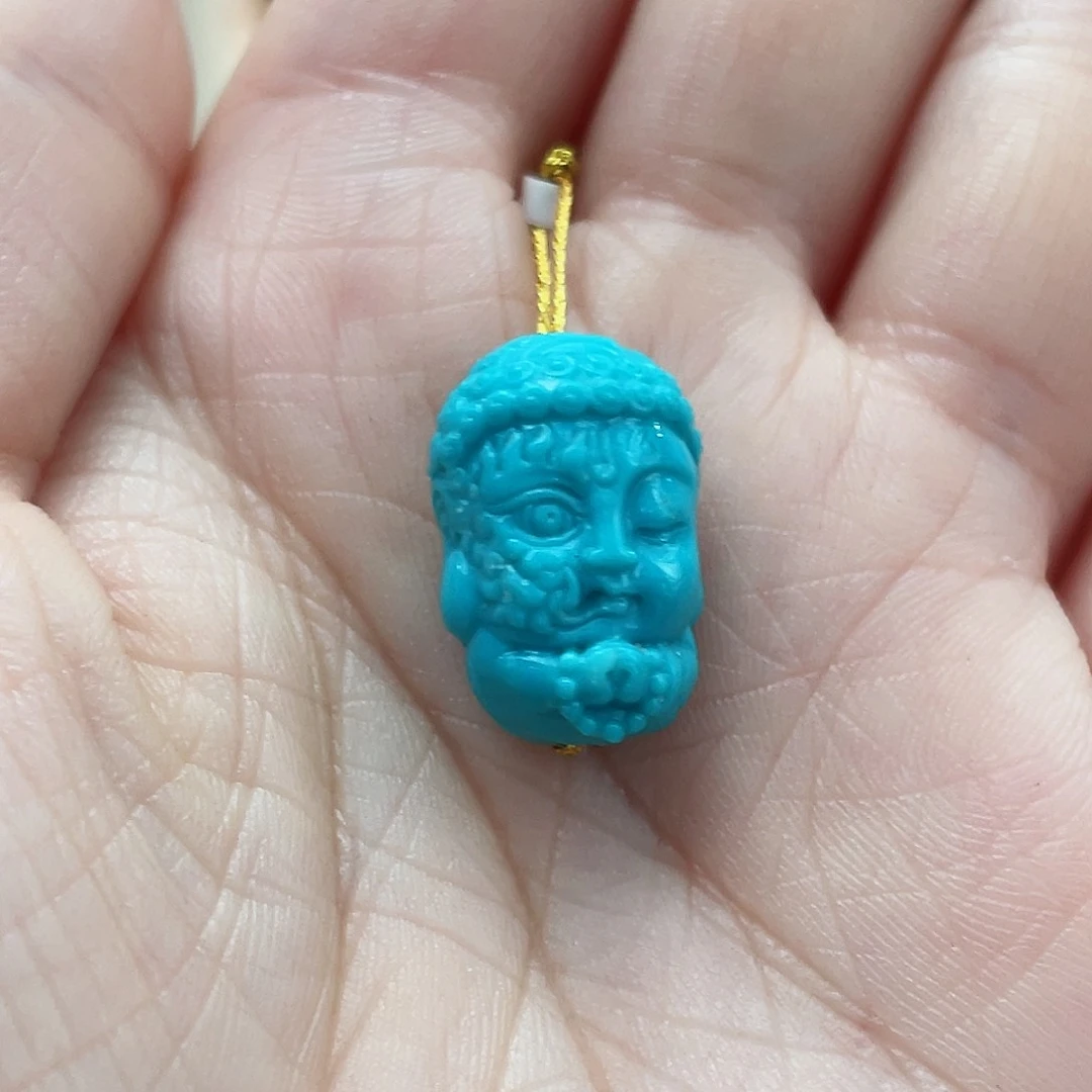 绿松石颈饰未镶嵌