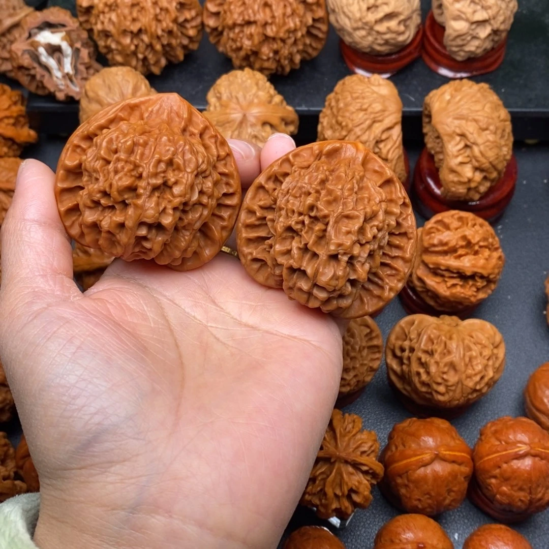 文玩核桃把件51官帽