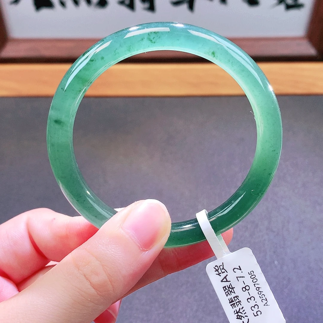 翡翠未镶嵌手镯天然翡翠
