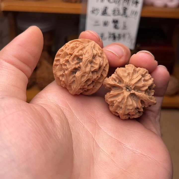 文玩核桃吊坠35苹果园（9）