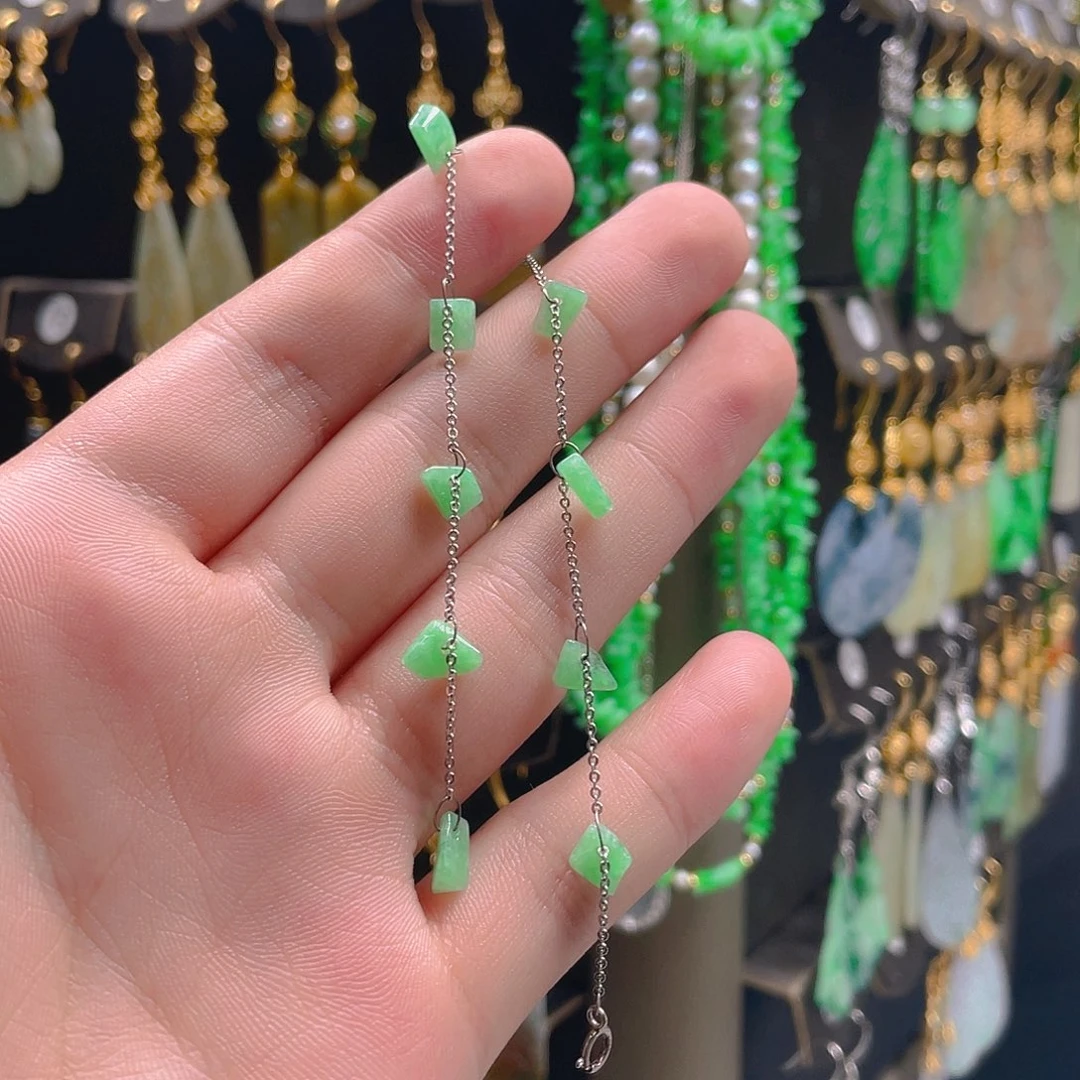 翡翠未镶嵌耳饰翡翠