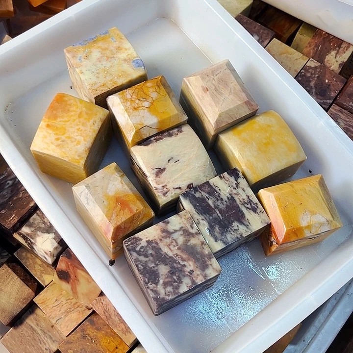 青田石印石『****今天我也很