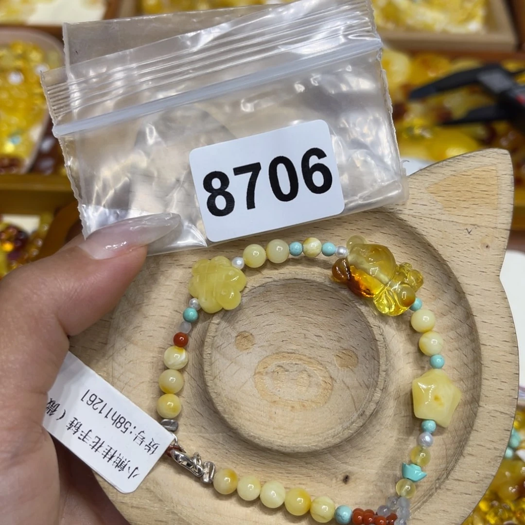 琥珀珠宝奇石未镶嵌