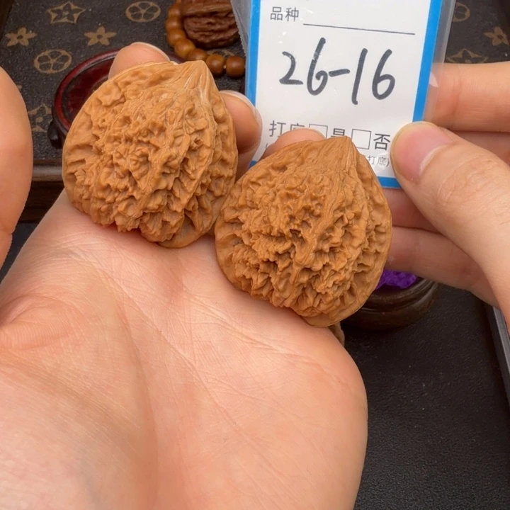 文玩核桃吊坠满天星40