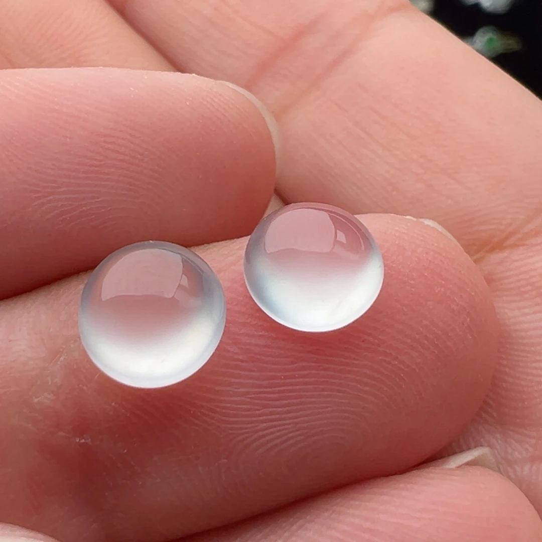 翡翠未镶嵌颈饰蛋面7.4