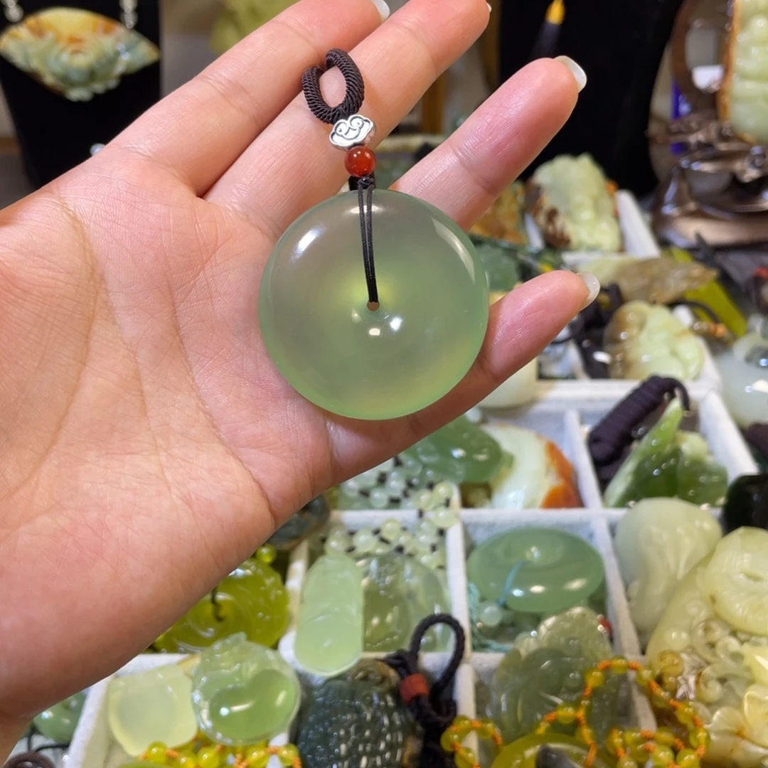 蛇纹石玉合金颈饰
