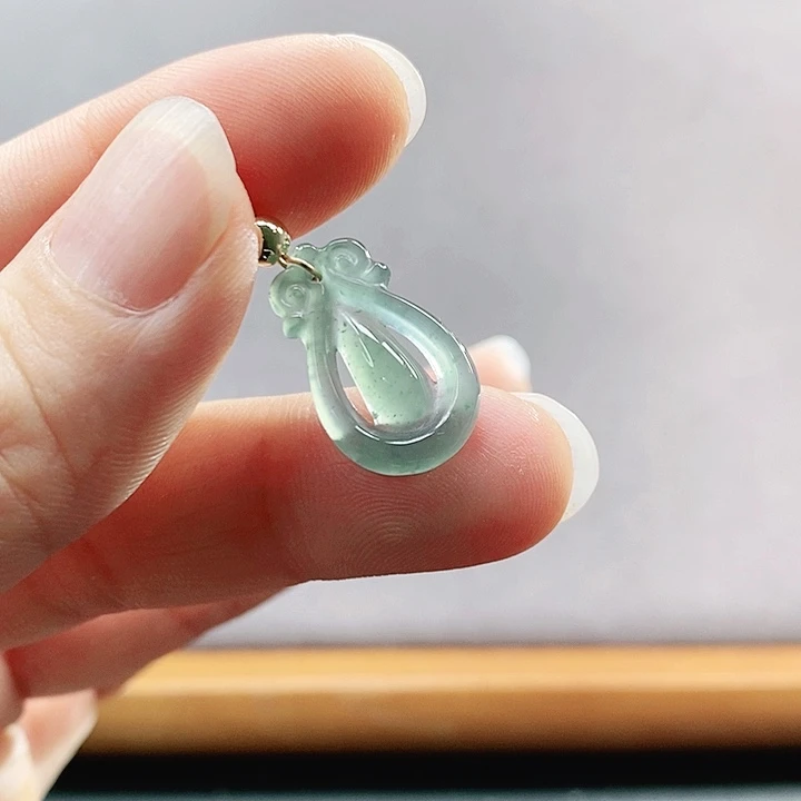 【闪购商品】未镶嵌手镯翡翠