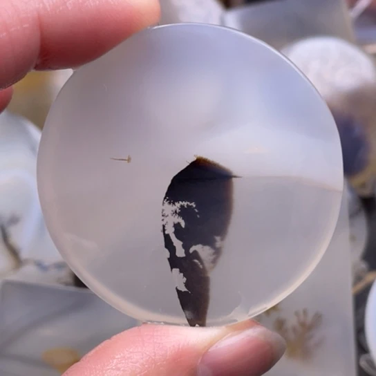 玛瑙/玉髓吊坠(赠链)未镶嵌