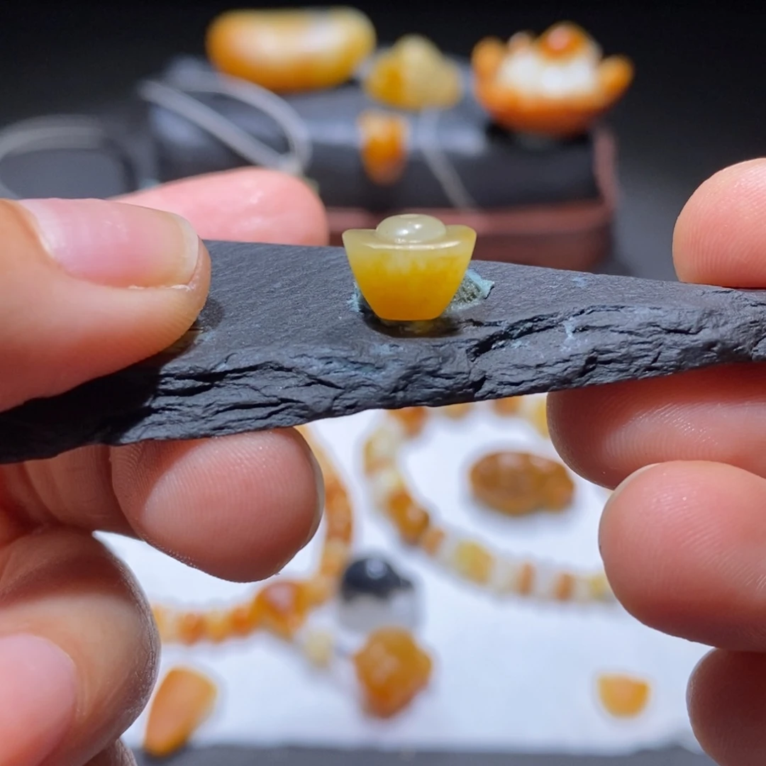 和田玉未镶嵌颈饰1*6