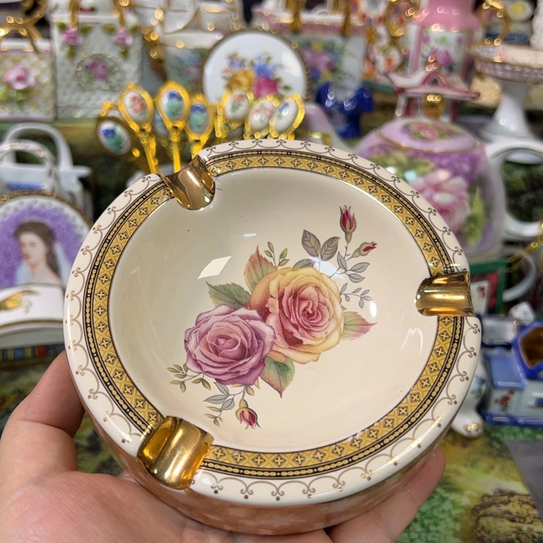 摆件鹿与海陶瓷家居用品有限公司