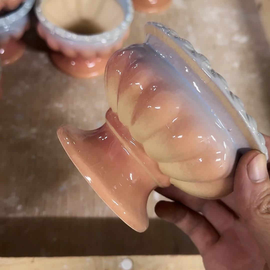 福利局库存尾单·有孔花盆当天满9元发