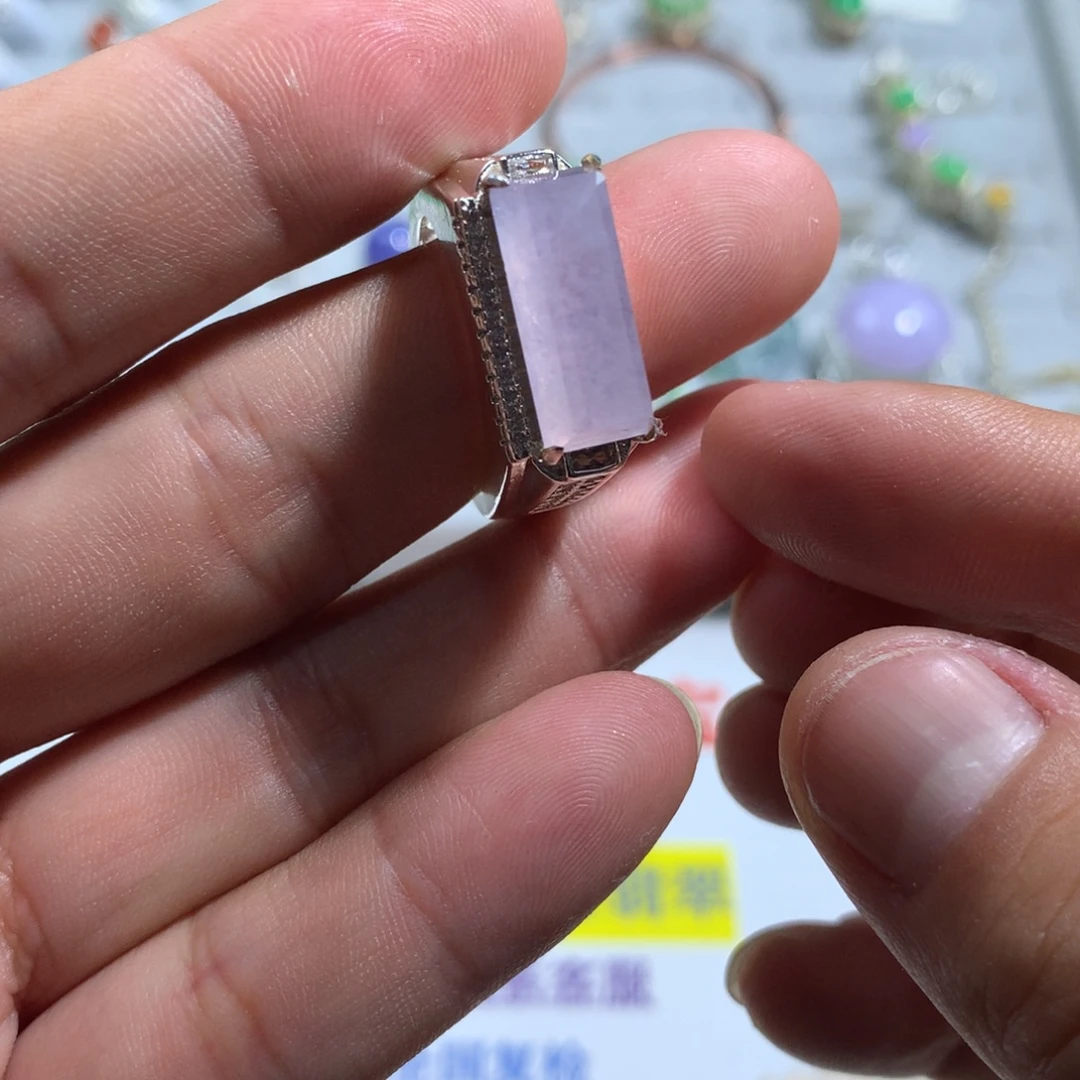 定制翡翠未镶嵌天然翡翠