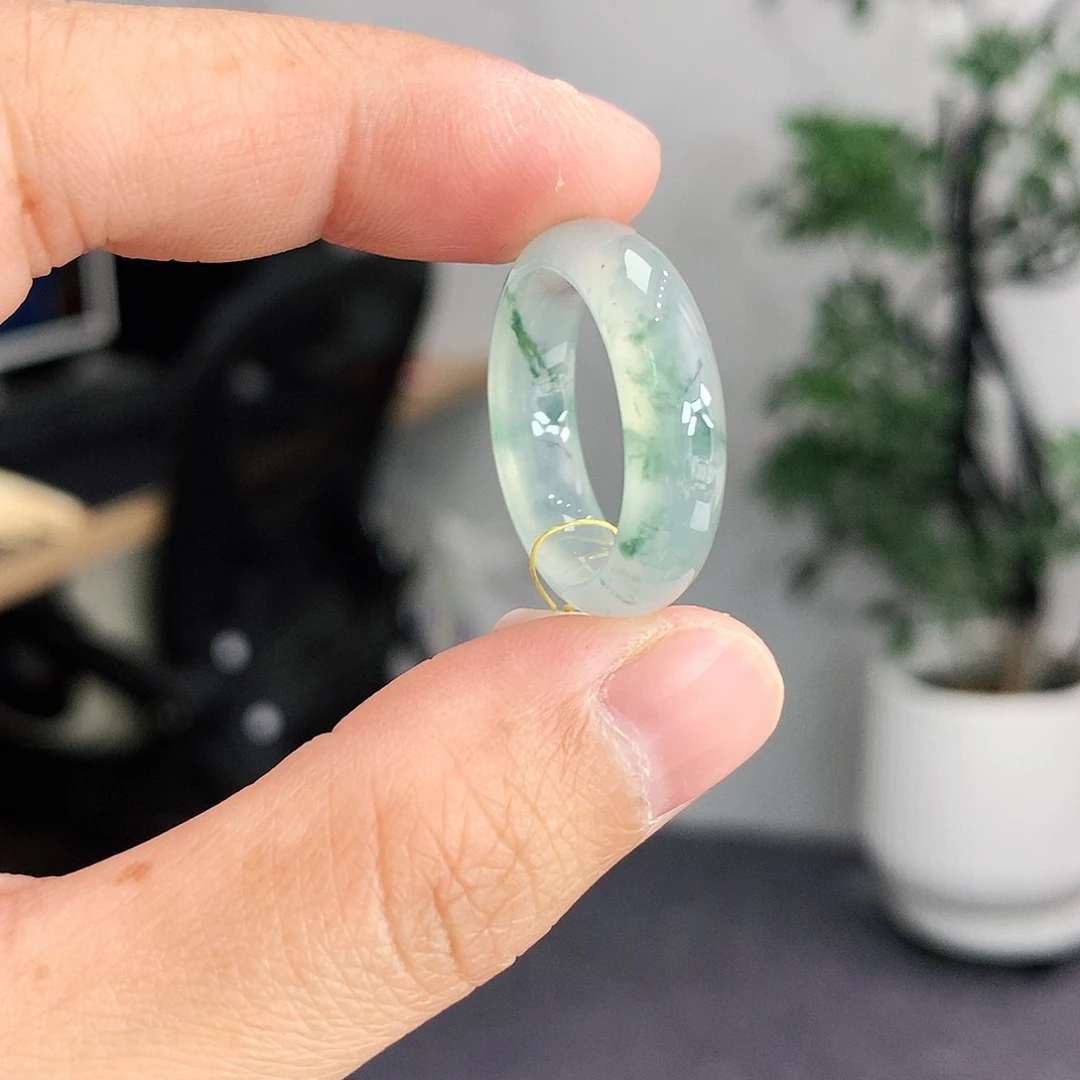 翡翠未镶嵌戒指16号