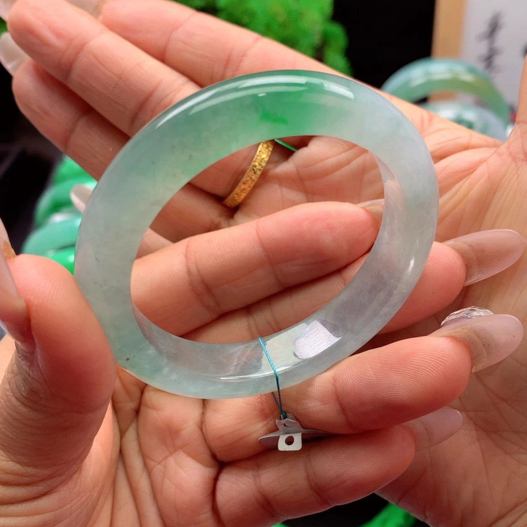 未镶嵌手镯翡翠一*缅甸