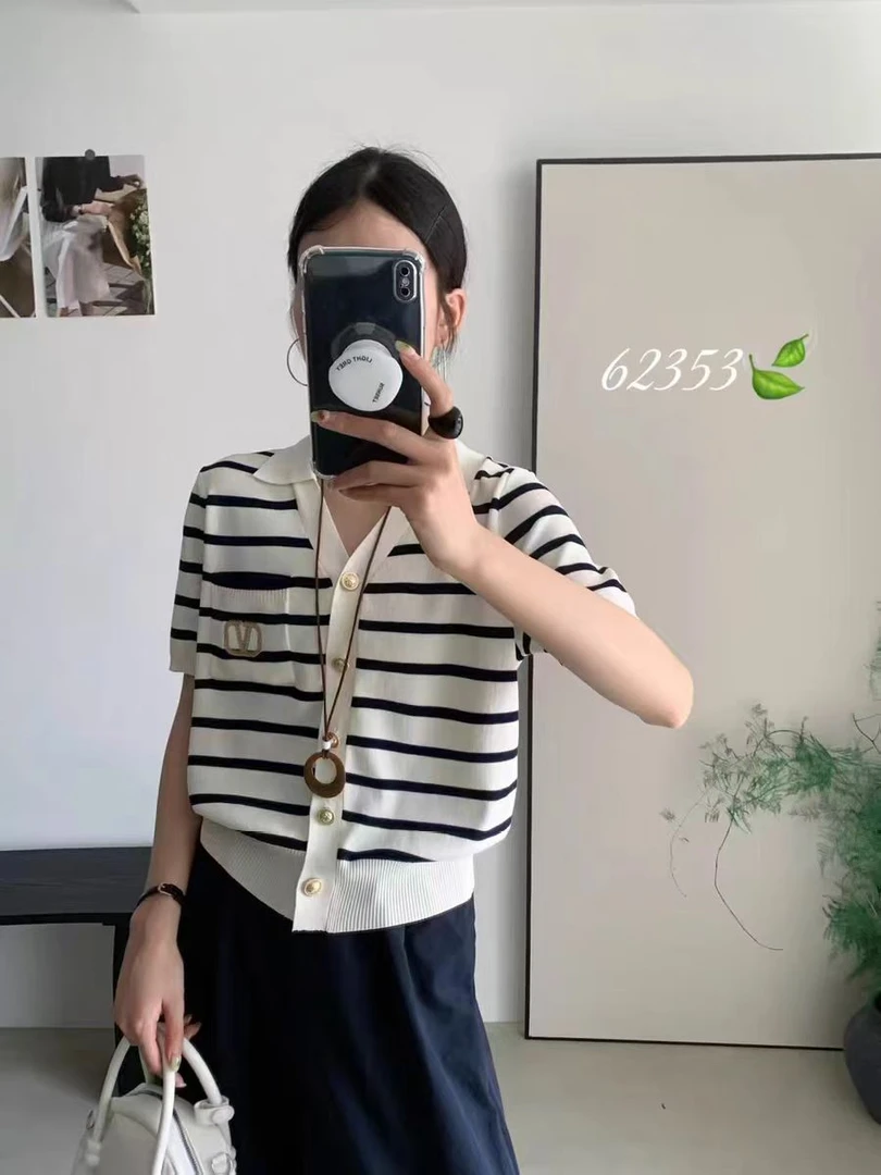 青丝玉婷时尚薄款V领女装女士短袖新款2025爆款时尚洋气开衫上衣