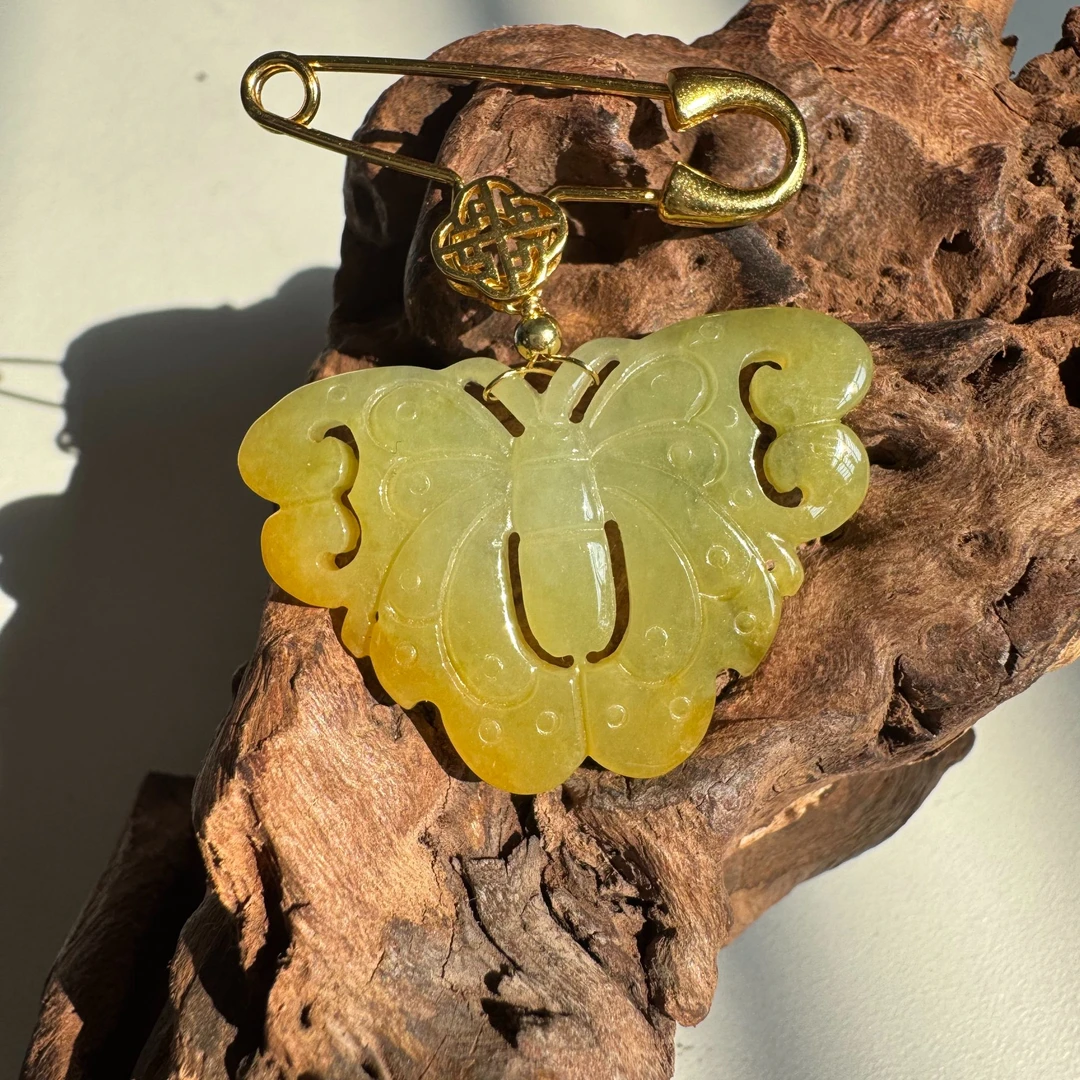 【自然光实拍】天然缅甸翡翠 蝴蝶吊坠胸针两用款