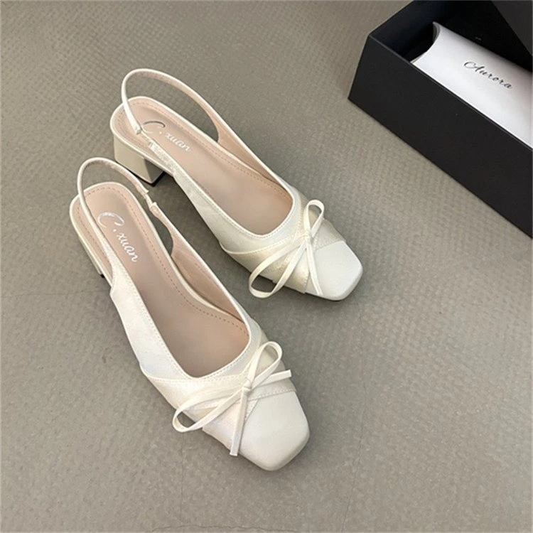 粗跟包头凉鞋后空女鞋子2025春夏季新款法式蝴蝶结配裙子气质单鞋