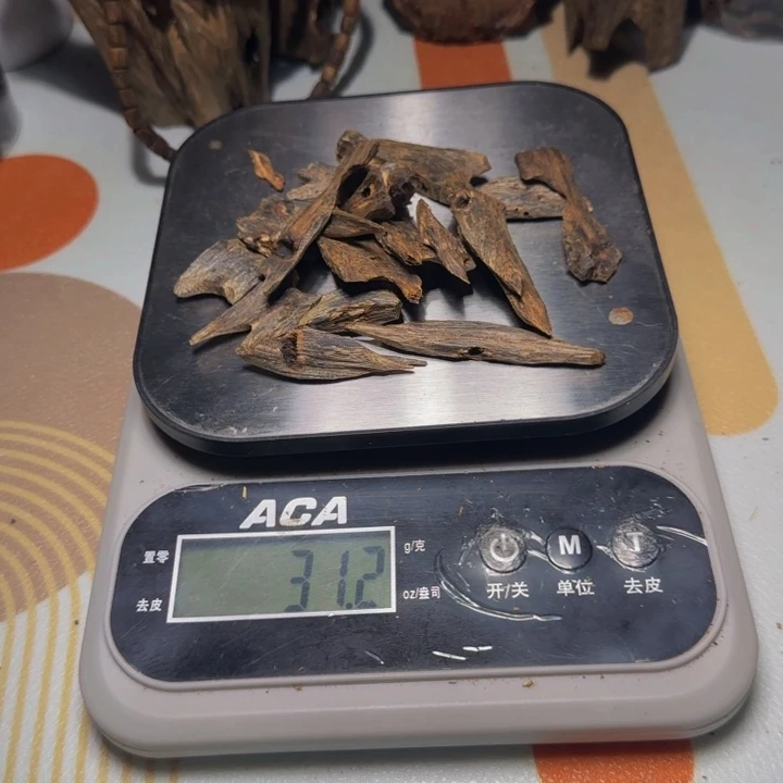 道***懂香榧木九份块料31克