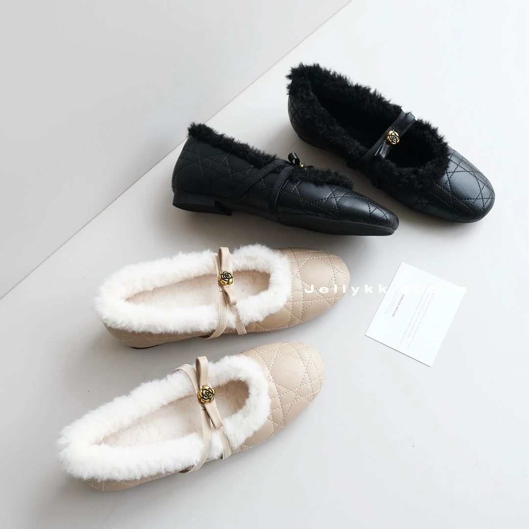 【Jellykk】3cm冬季香风菱格纹百搭圆头内增高真皮山茶花时装毛毛鞋