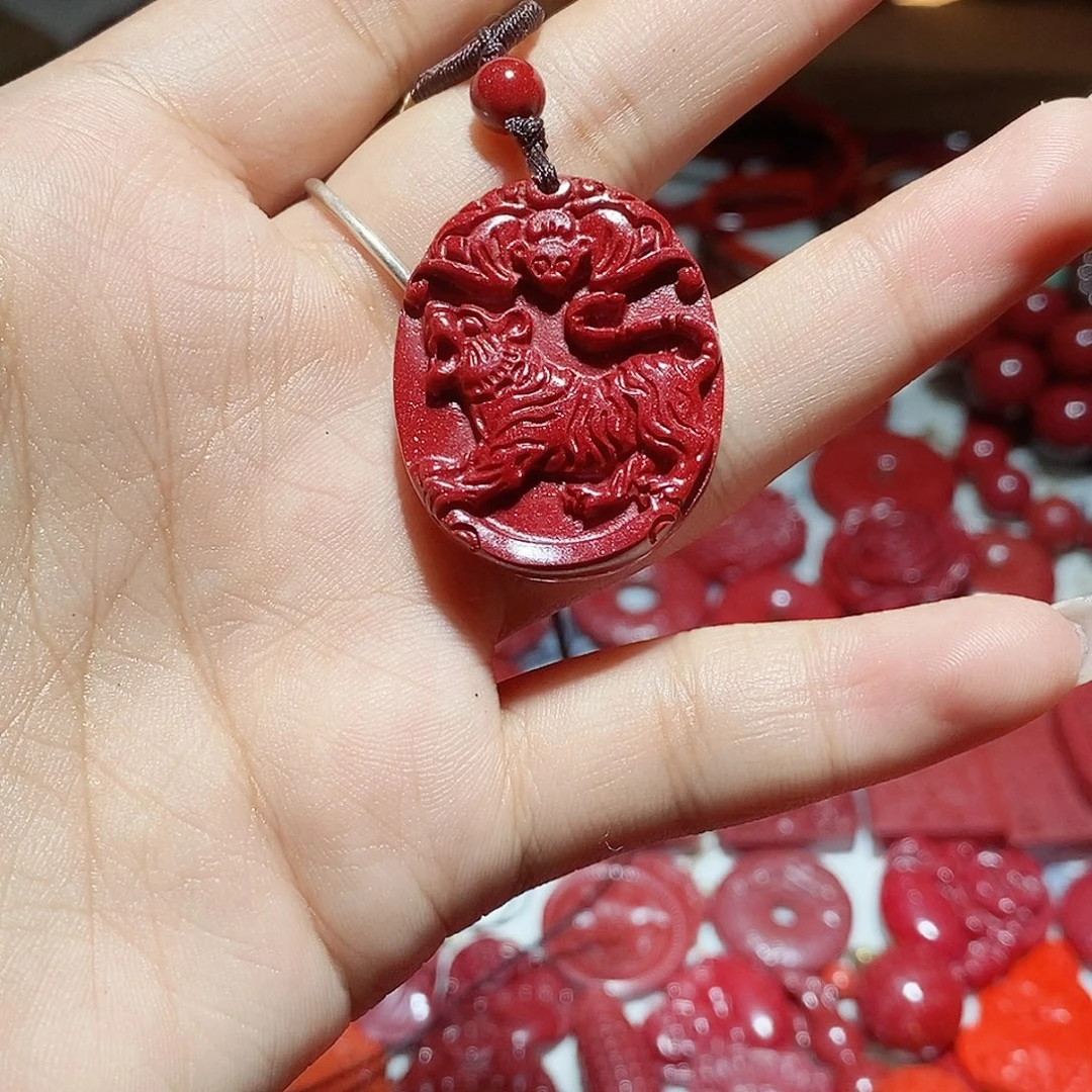 天然辰砂朱砂吊坠
