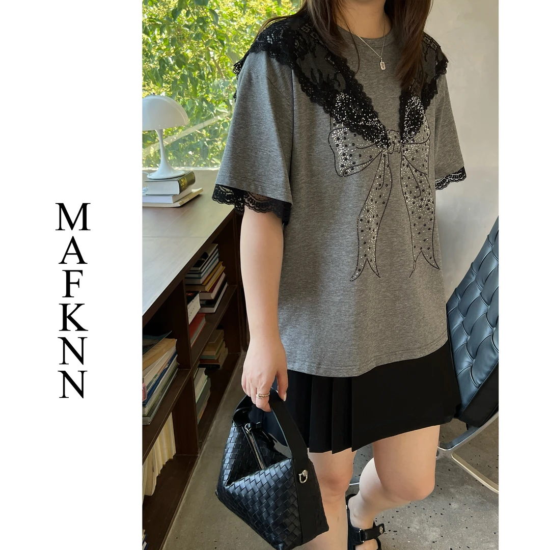 MAFKNN/玛肯时尚休闲简约纯色百搭夏季蝴蝶结落肩蕾丝T恤MK12661