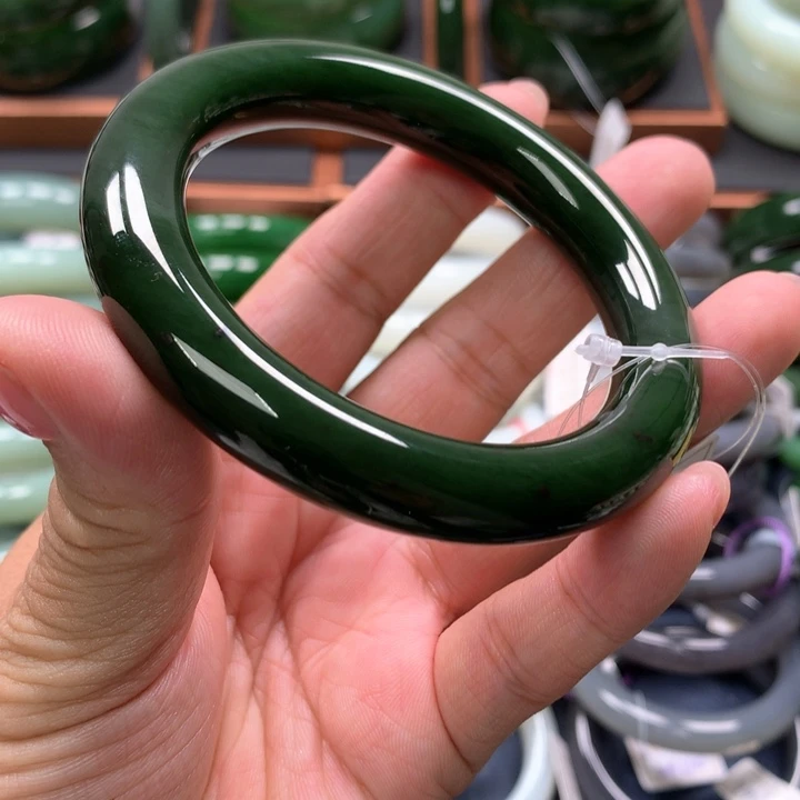 【闪购商品】未镶嵌手镯和田玉（碧玉）21