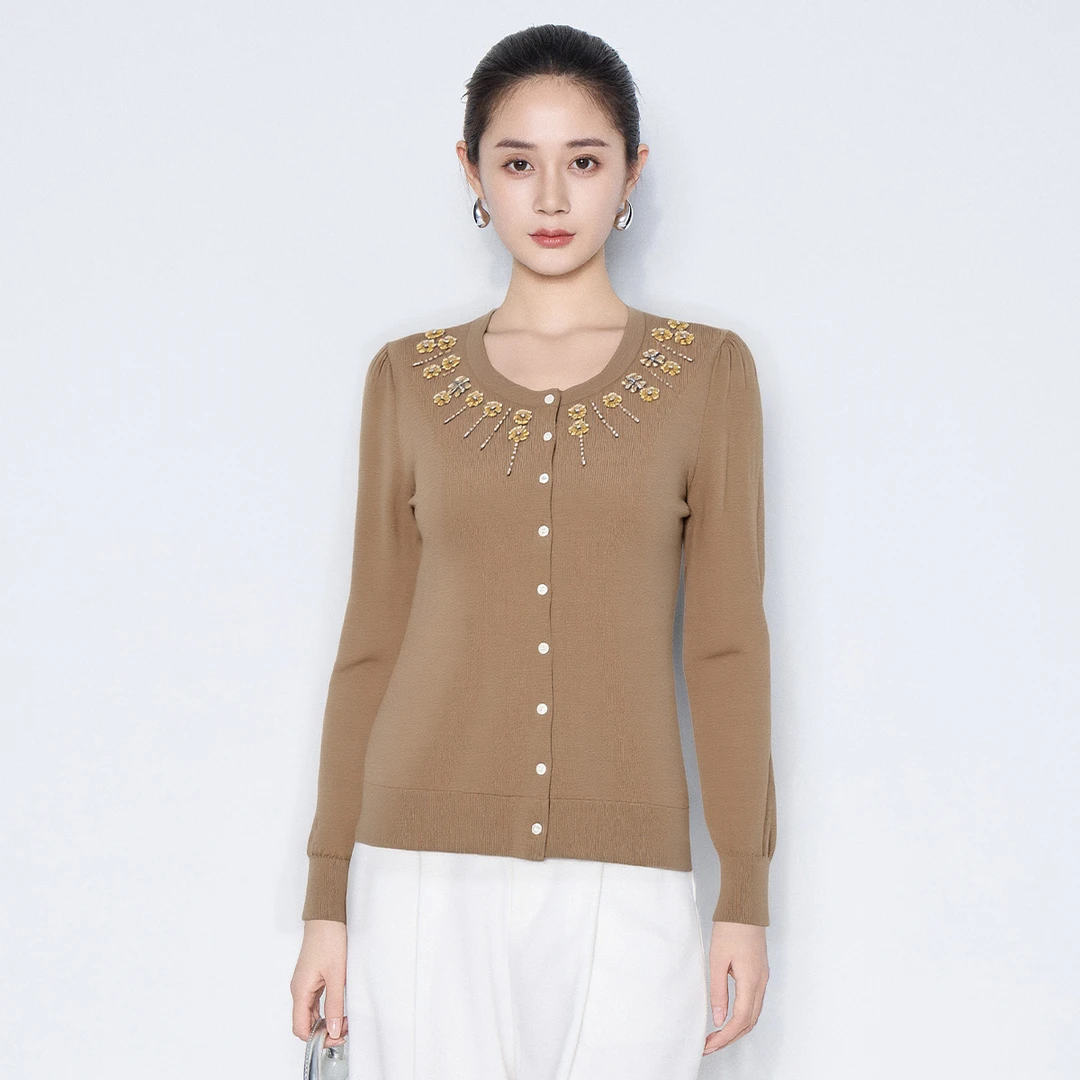 MY TENO/马天奴长袖羊毛针织衫雏菊钉珠针织打底衫气质衫VHA819