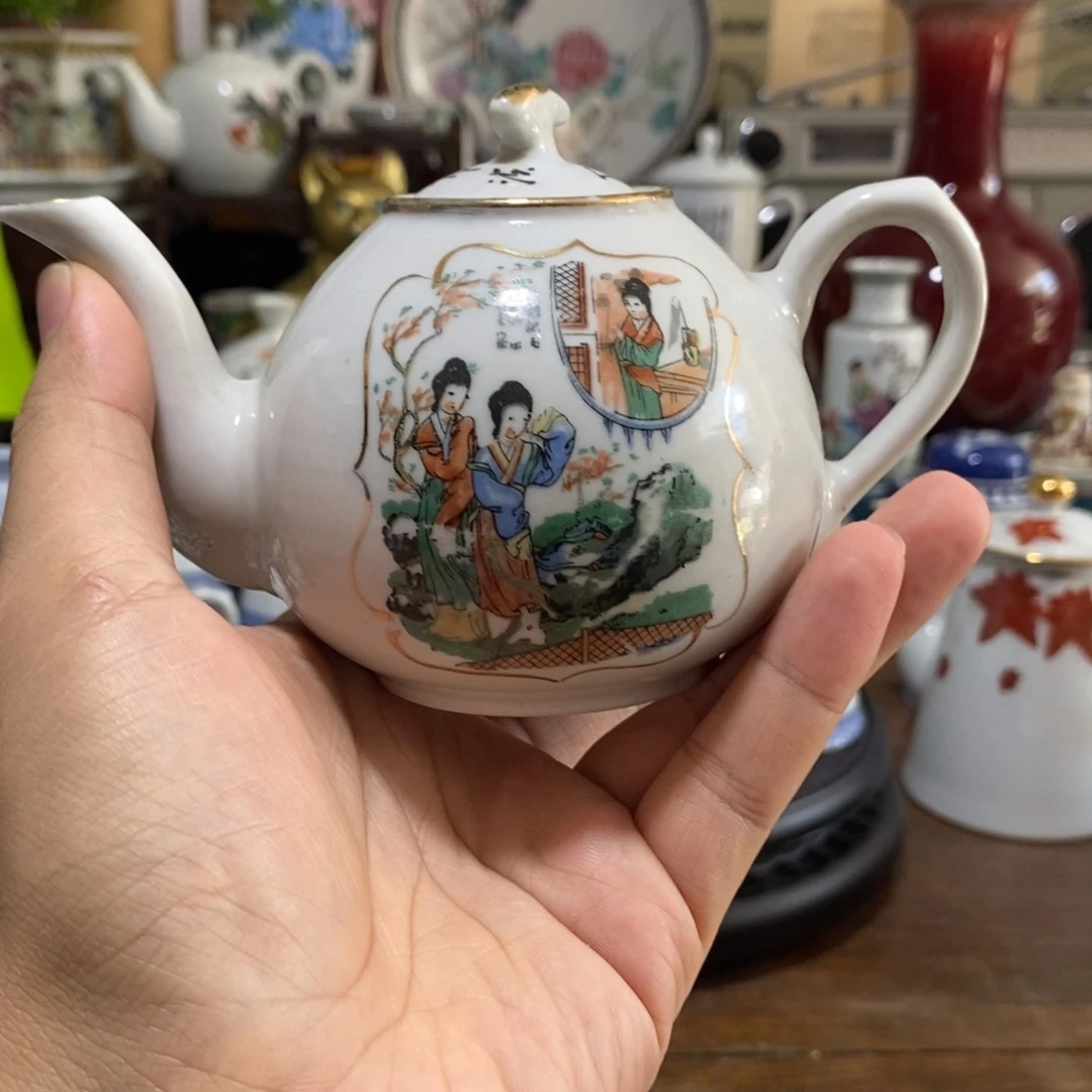 摆件早期贴花梨形壶一把