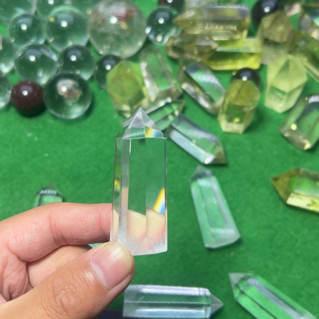 彬***毒水晶珠宝半成品未镶嵌
