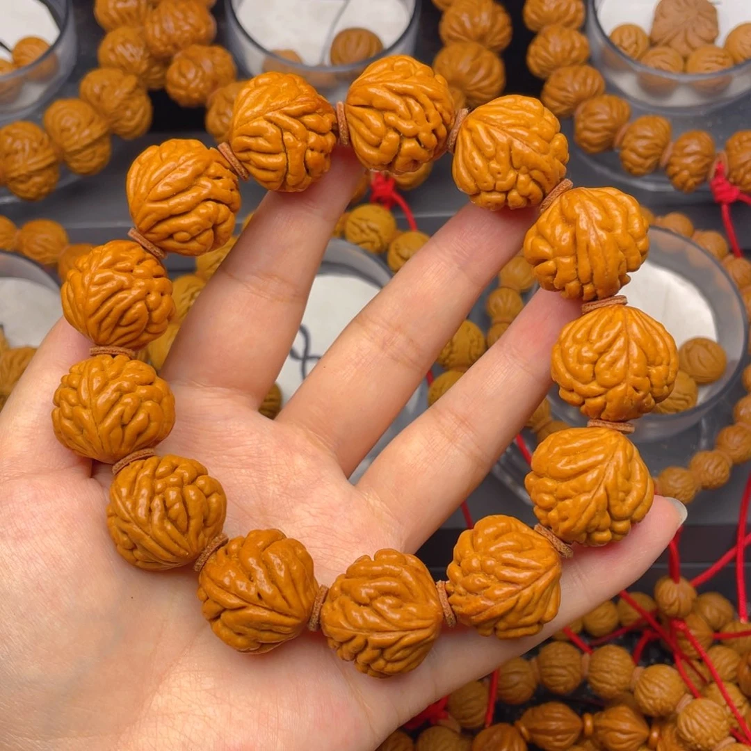 吊坠桃核疙瘩龙2.3