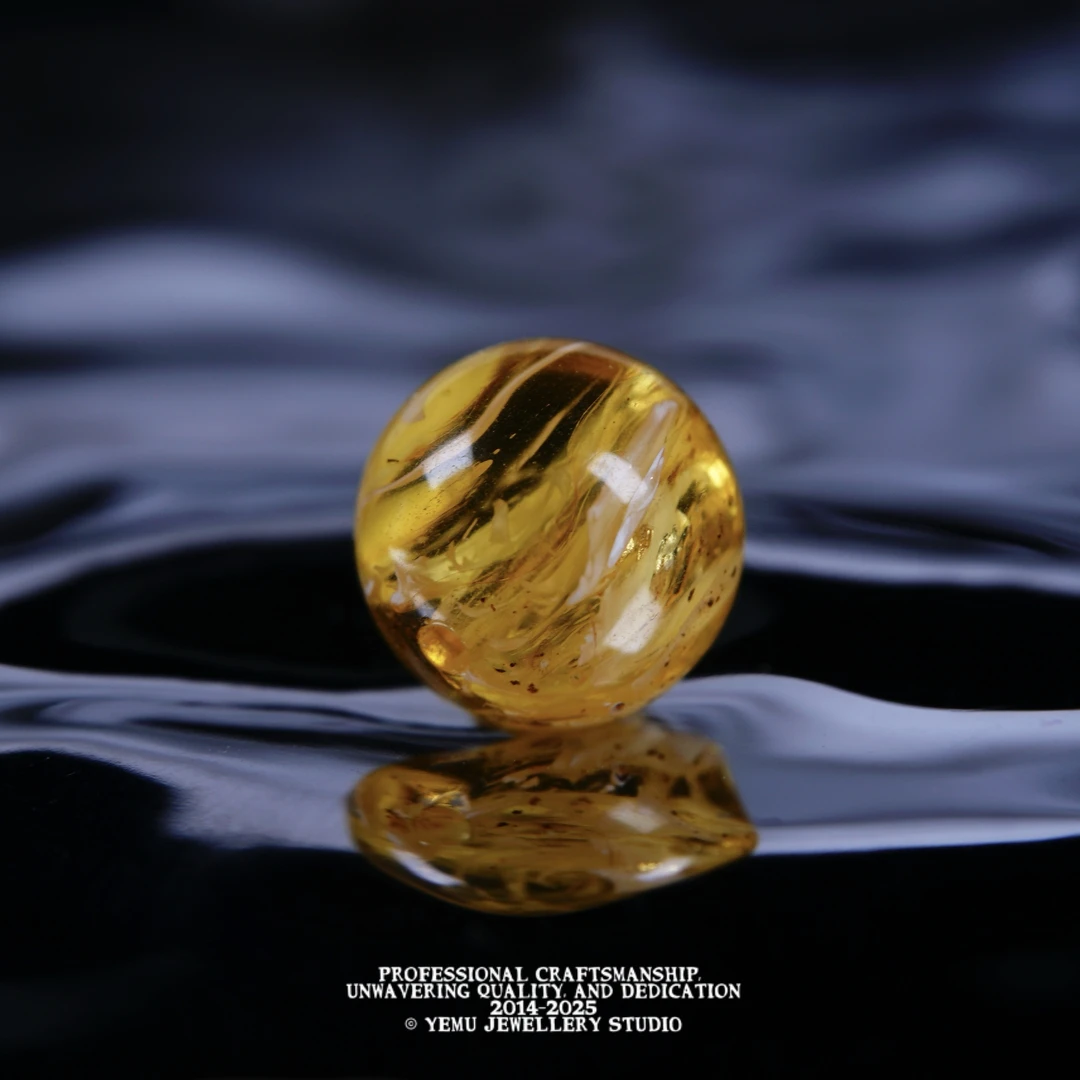 （11.2mm)11毫米金瓷白拉丝圆珠配珠 一物一拍 天然俄料琥珀蜜蜡