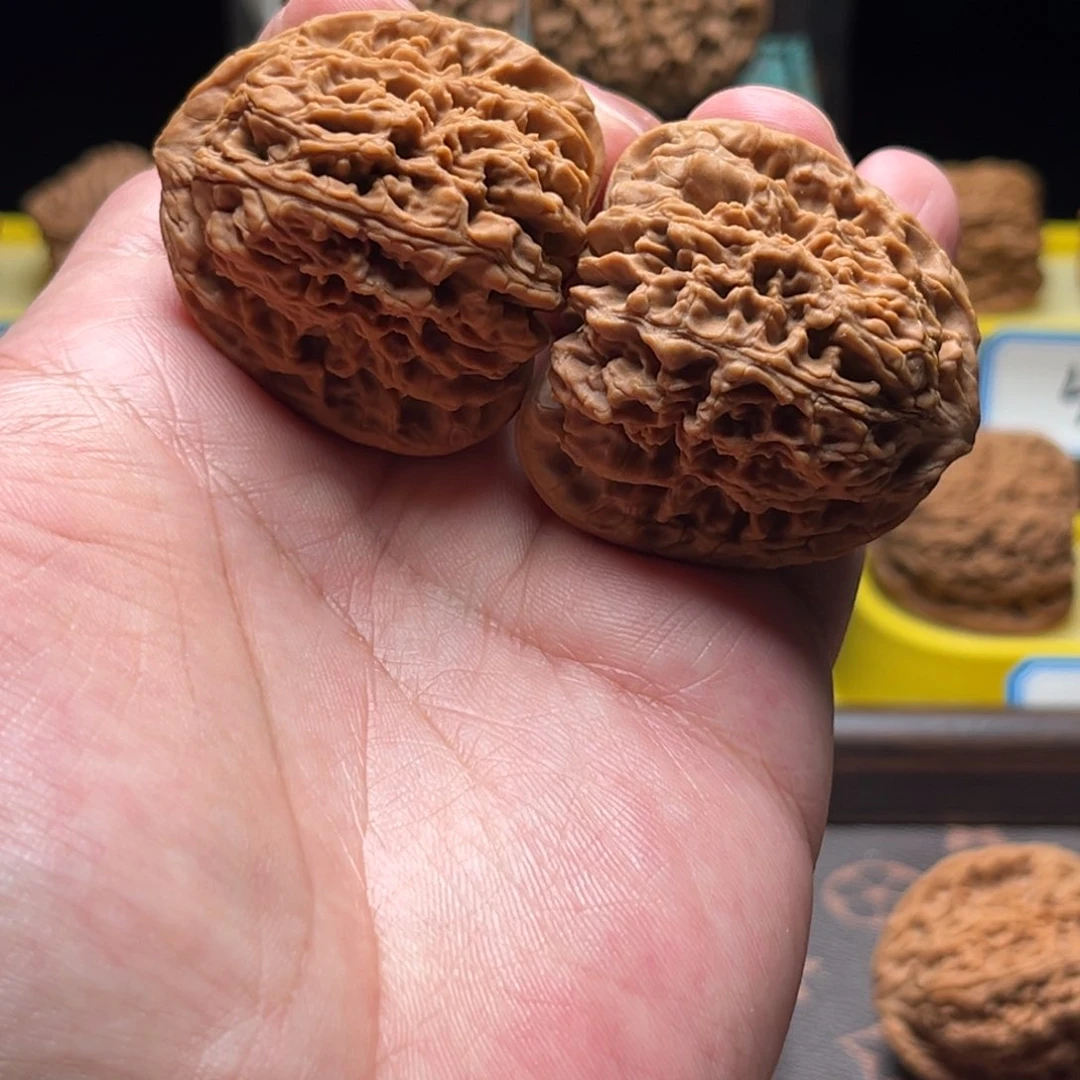 把件文玩核桃顾*三角疆