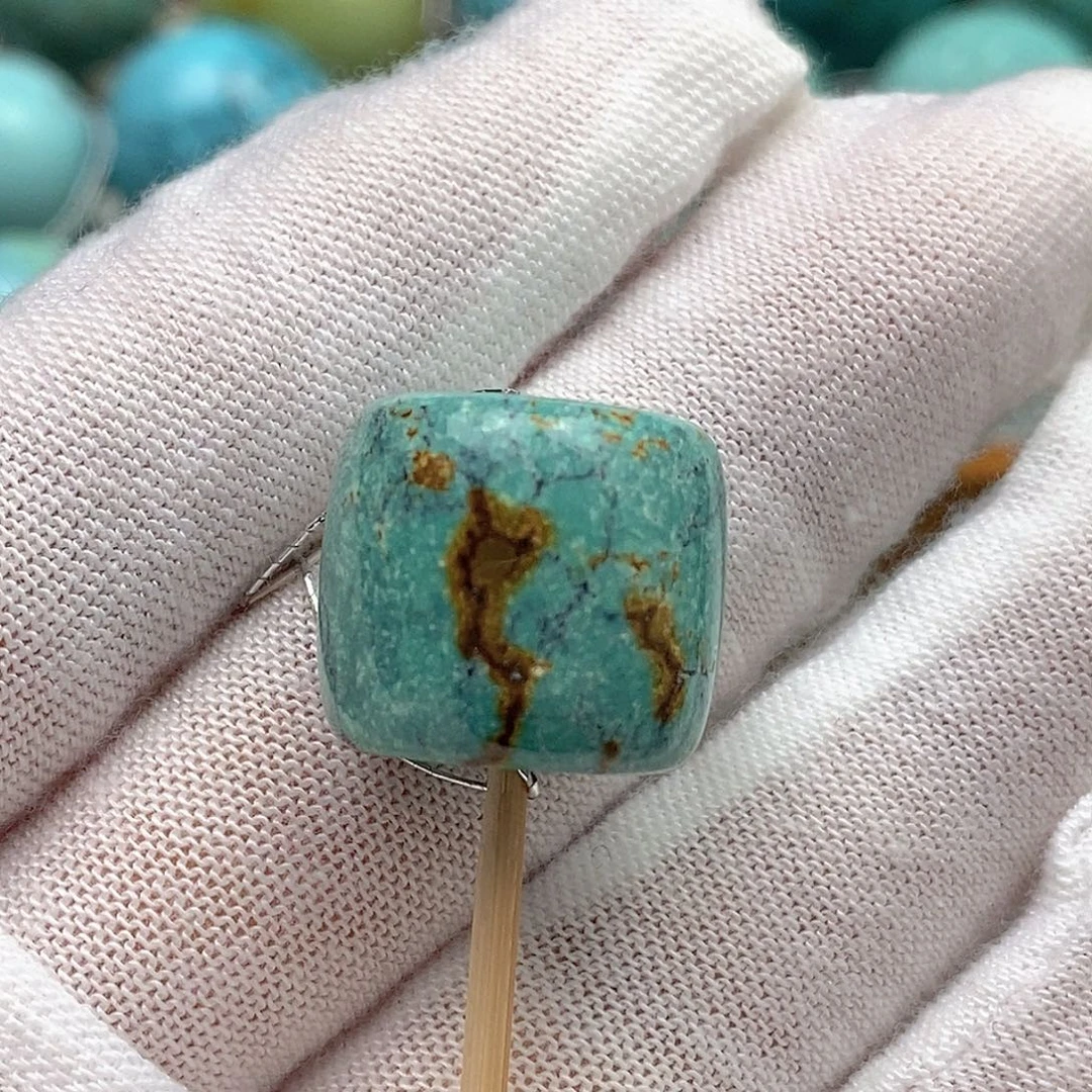绿松石未镶嵌配饰