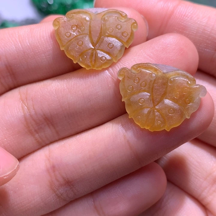 未镶嵌定制翡翠蝴蝶