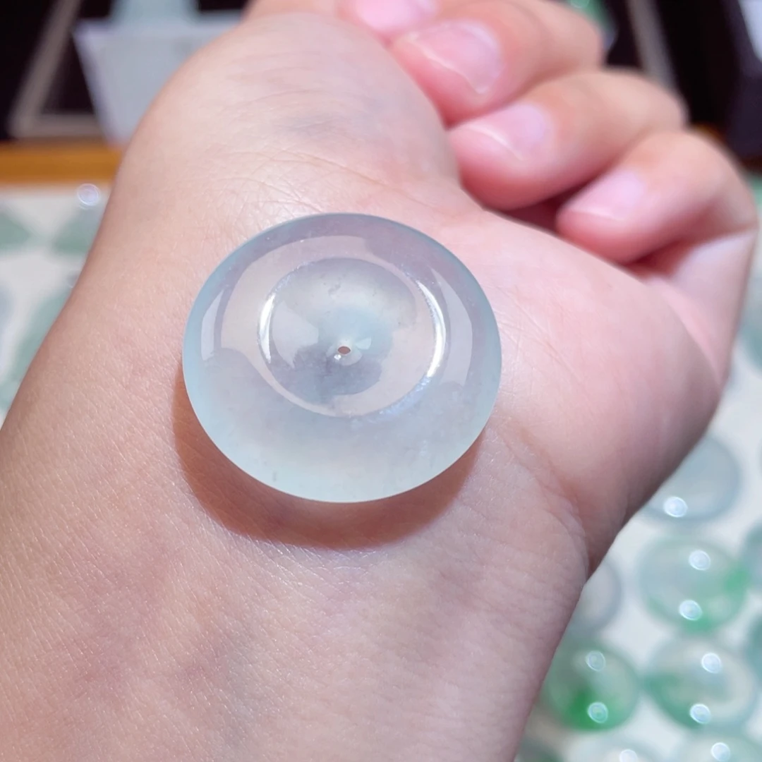 颈饰未镶嵌翡翠扣子